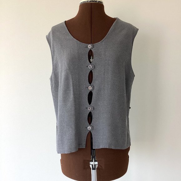 Grey Sleeveless Scallop Edge Button Front Top - Picture 1 of 5